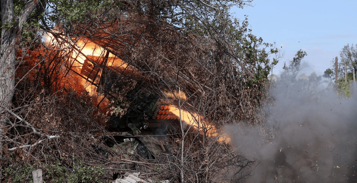 皇冠信用網开户
_俄军中计了？六支乌军特种兵小队突然杀出皇冠信用網开户
，在红军城中心升旗示威