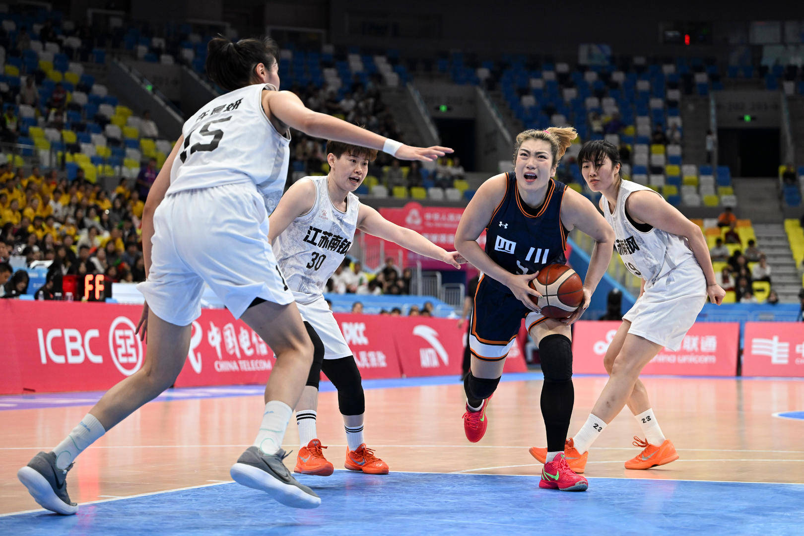 皇冠信用庄家
_“梦之队”四川女篮遗憾失金皇冠信用庄家
，冠军广东队感谢强大的对手成就自己