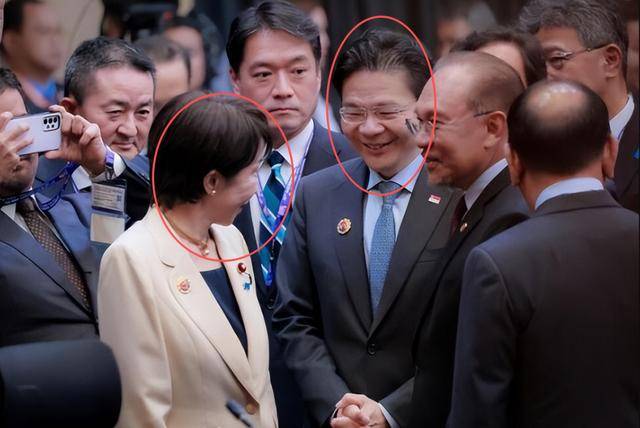 皇冠足球平台代理
_第一个拉偏架的国家出现皇冠足球平台代理
,劝中国放下历史、见好就收、原谅日本?